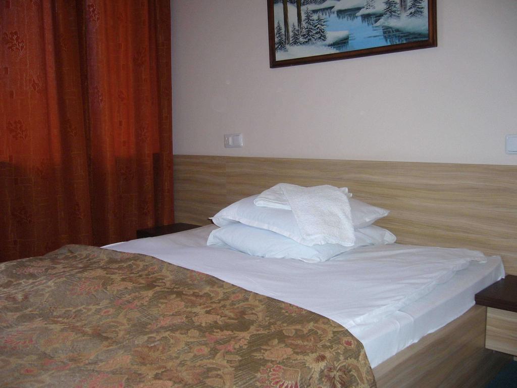 Taurage Hotel Szoba fotó